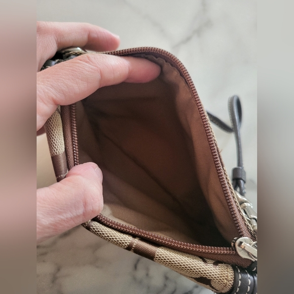 Coach Wristlet - Picture 2 of 6